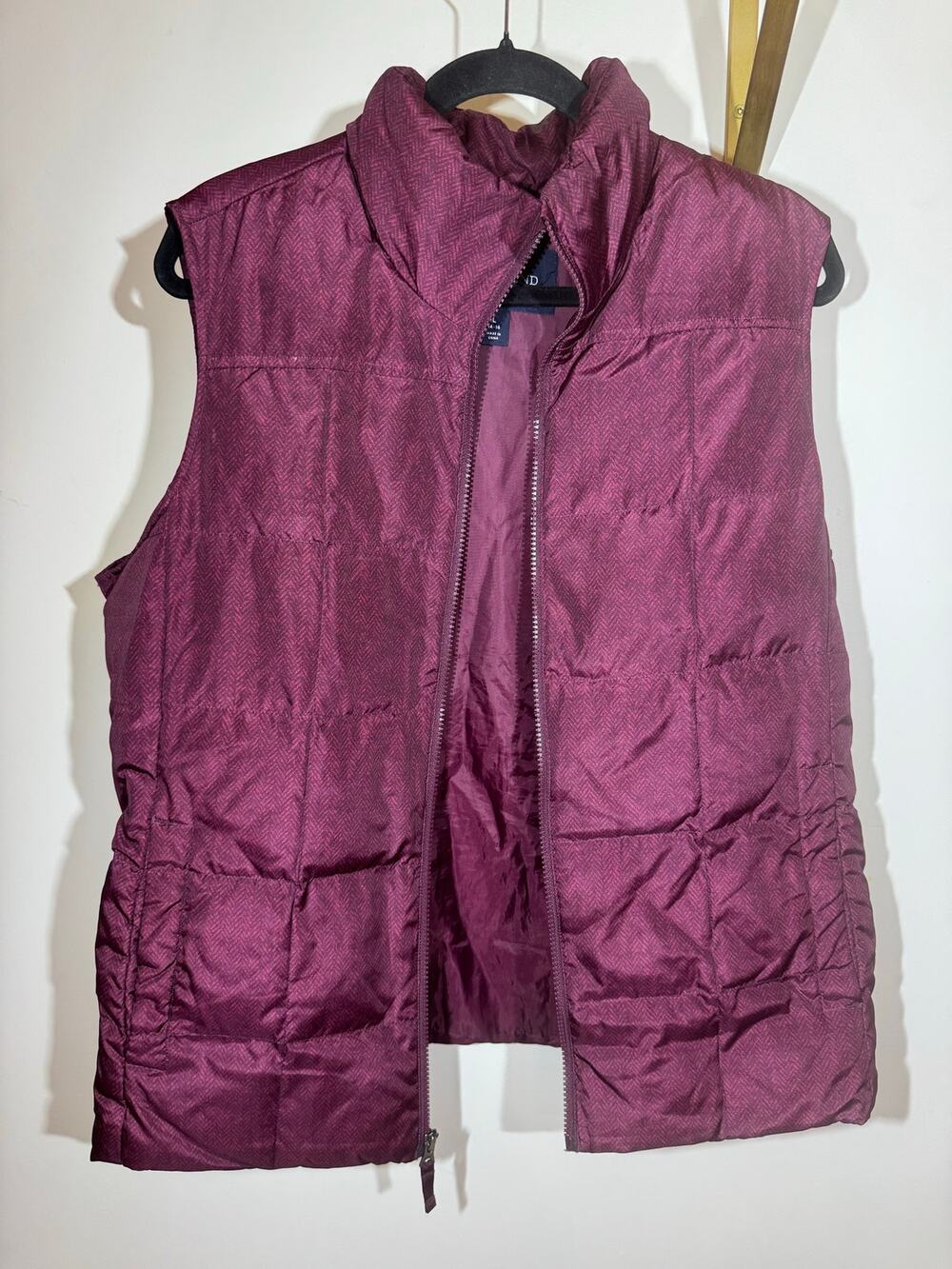 LANDS END Down Filled Puffy Vest In Dark Red